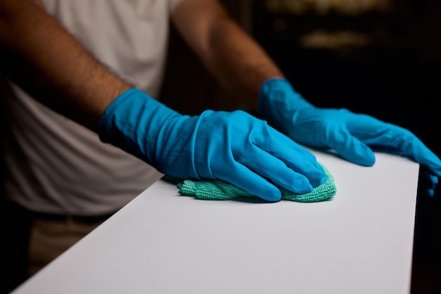 Kitchen deep cleaning